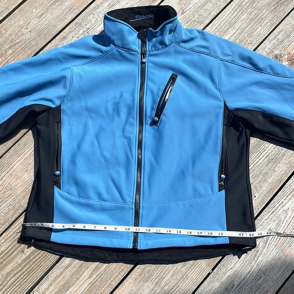 Mobius waterproof, windproof ski jacket L-XL - Picture 6 of 7